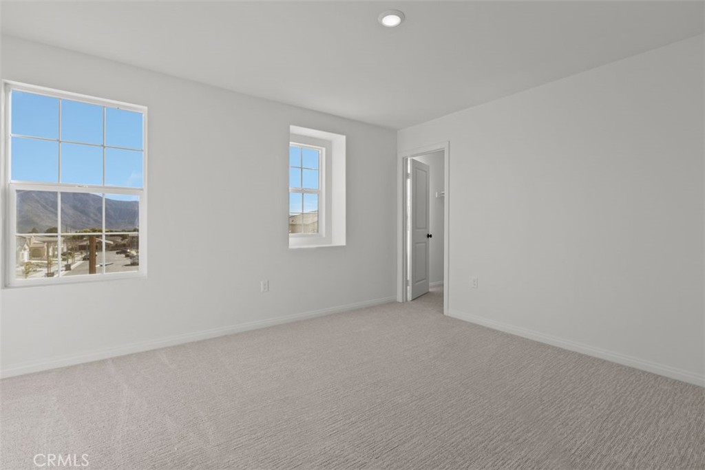 MLS #IV25253423 image #8