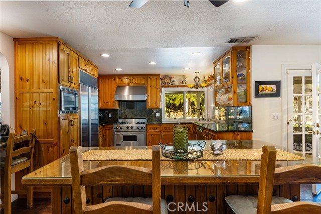 17927 Sun Hill Drive, Yorba Linda CA: https://media.crmls.org/medias/3495b6b2-93da-4160-a962-06287bac3bc8.jpg
