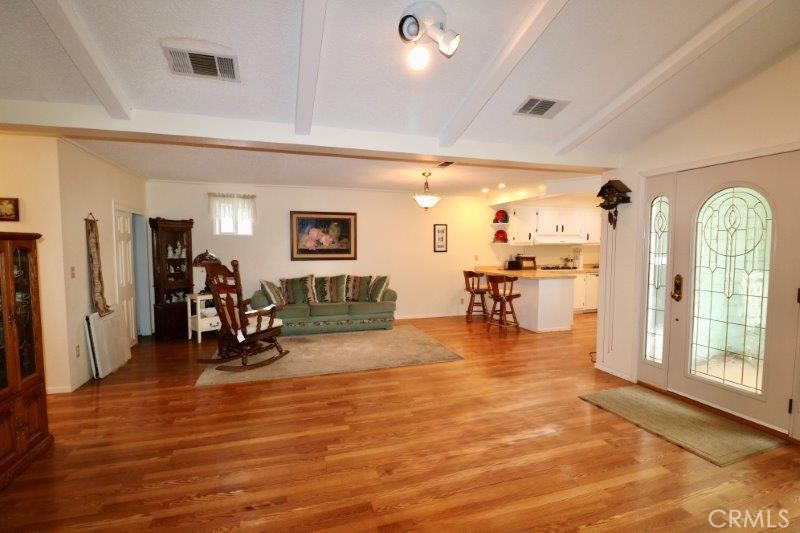 MLS #OC25238608 image #23