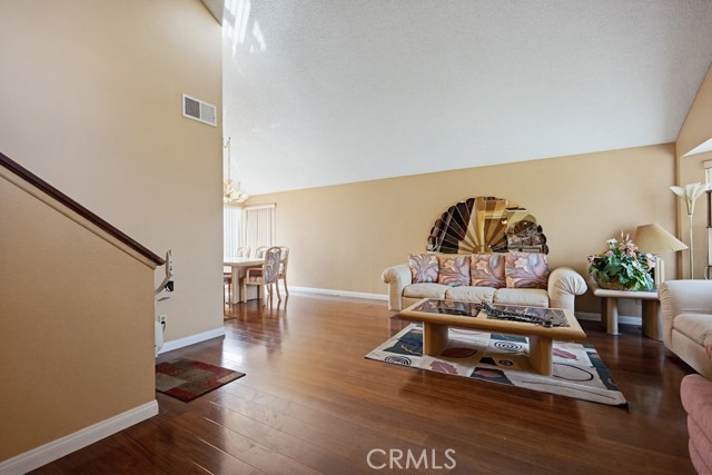 Detail Gallery Image 4 of 37 For 2601 S Mildred, Ontario,  CA 91761 - 4 Beds | 2/1 Baths