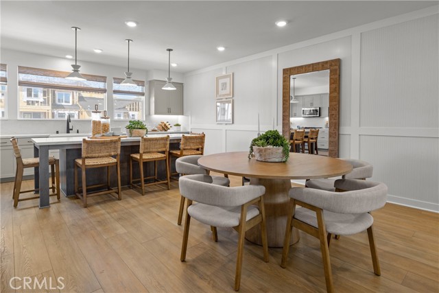 Detail Gallery Image 3 of 4 For 7354 Diamond Dr, Downey,  CA 90240 - 3 Beds | 2/2 Baths
