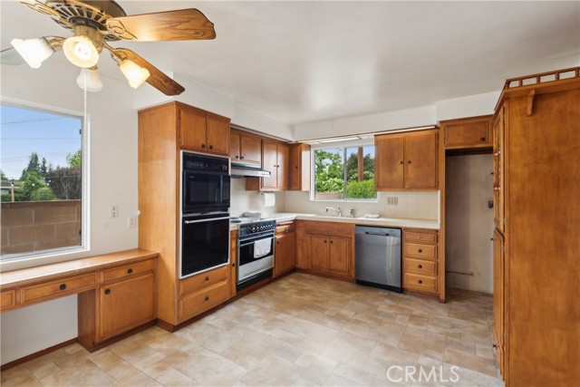 Detail Gallery Image 17 of 69 For 719 W Adams Park Dr, Covina,  CA 91722 - 3 Beds | 2 Baths