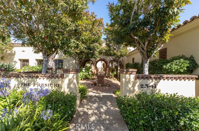 Image 52 of 75 For 2453 Lapis Road