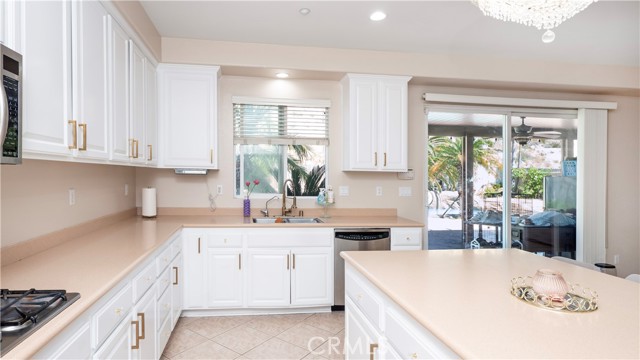 Detail Gallery Image 15 of 53 For 3371 Cutting Horse Rd, Norco,  CA 92860 - 4 Beds | 3/1 Baths