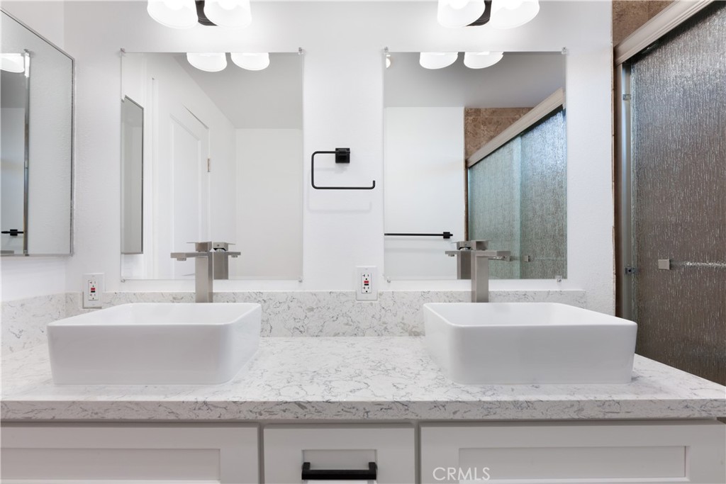 Dual Sinks!