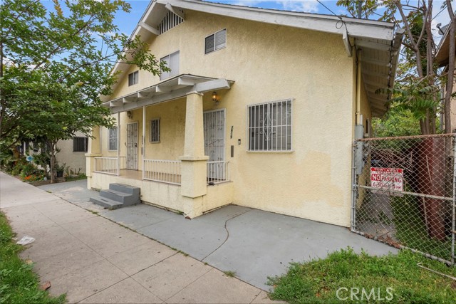 Detail Gallery Image 2 of 32 For 2619 Trinity St, Los Angeles,  CA 90011 - – Beds | – Baths