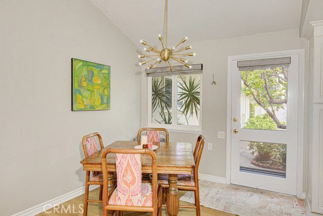 Detail Gallery Image 9 of 26 For 2024 via Mariposa W. #B,  Laguna Woods,  CA 02637 - 2 Beds | 2 Baths