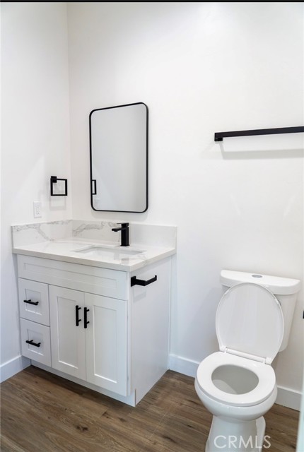 Detail Gallery Image 4 of 7 For 21106 Orchid Dr Unit B, California City,  CA 93505 - 2 Beds | 1 Baths