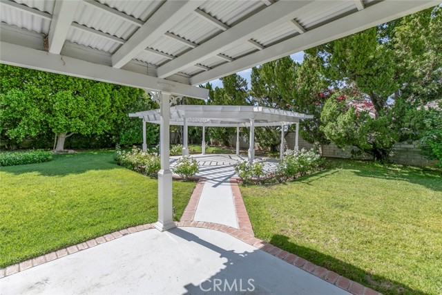 Detail Gallery Image 42 of 51 For 10928 Meseta Ave, Shadow Hills,  CA 91040 - 4 Beds | 3 Baths