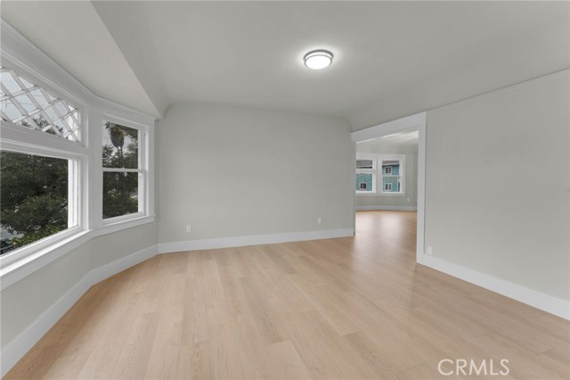 225 N Avenue 57, Los Angeles CA: https://media.crmls.org/medias/349ffbbc-eb99-42f0-8526-c81c21879da4.jpg