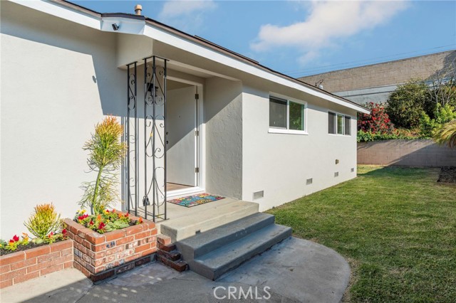 1062 W 187th Place, Gardena CA: https://media.crmls.org/medias/34a06382-0405-49da-89dd-d6e76fba25b0.jpg