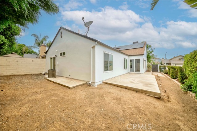 6409 Heatherwood Drive, Jurupa Valley CA: https://media.crmls.org/medias/34a0b3b8-b5fd-4bce-ac23-2a17b2425bb3.jpg