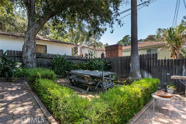 10109 Parr Avenue, Sunland CA: https://media.crmls.org/medias/34a16abe-9cc5-4b4f-a1ab-25d190a13caf.jpg