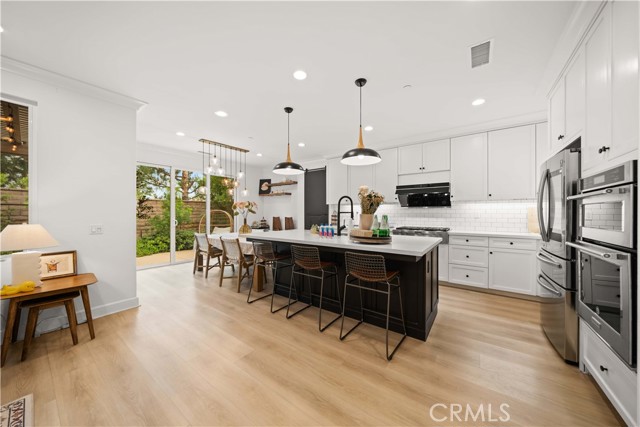 Detail Gallery Image 17 of 34 For 54 Painted Cameo, Irvine,  CA 92602 - 4 Beds | 3 Baths