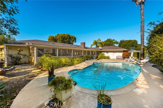 Detail Gallery Image 28 of 37 For 13382 Mount Hood Dr, North Tustin,  CA 92705 - 4 Beds | 3 Baths