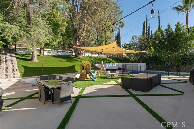 Detail Gallery Image 28 of 36 For 5244 Vanalden, Tarzana,  CA 91356 - 3 Beds | 2/1 Baths