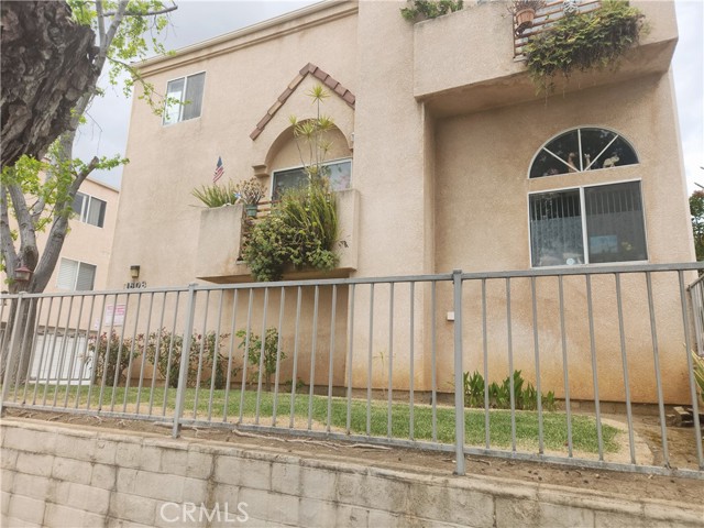 Detail Gallery Image 2 of 29 For 11608 Valley View Ave #6,  Whittier,  CA 90604 - 4 Beds | 2 Baths