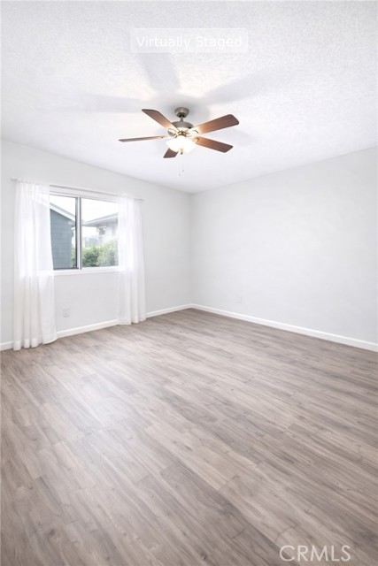 Detail Gallery Image 16 of 33 For 7900 Pinyon Ave, Fontana,  CA 92336 - 4 Beds | 2 Baths