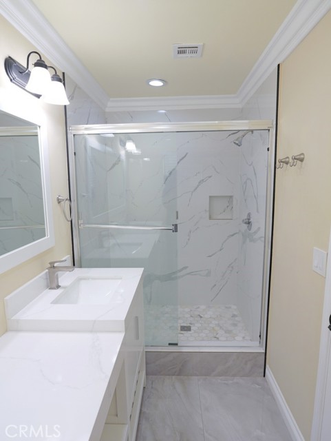 17430 Hemmingway Street, Northridge CA: https://media.crmls.org/medias/34a4669d-e93e-49fb-83fa-a3ebdc5c7b41.jpg