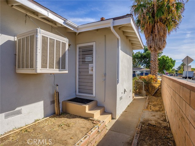 Detail Gallery Image 36 of 41 For 15231 Tyler St, Sylmar,  CA 91342 - 3 Beds | 1 Baths