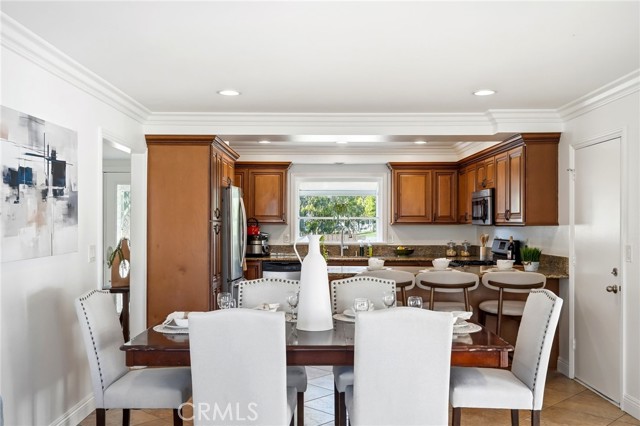 1110 E Meats Ave, Orange CA: https://media.crmls.org/medias/34a70a93-5bd3-4f49-b8c2-0bf8e485ef38.jpg