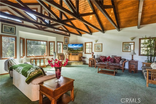 Detail Gallery Image 6 of 45 For 487 Wylerhorn Dr, Crestline,  CA 92325 - 4 Beds | 4 Baths