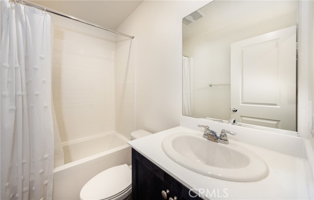 Detail Gallery Image 7 of 25 For 1455 Honor Way, Hemet,  CA 92543 - 4 Beds | 3 Baths