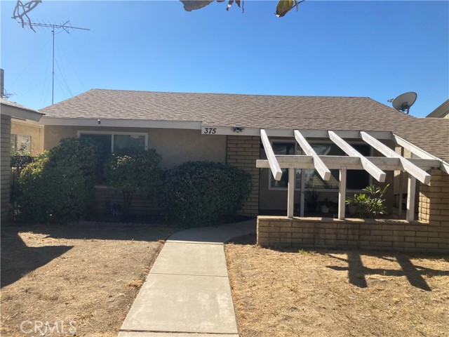 Detail Gallery Image 1 of 19 For 375 Magnolia Cir, Hemet,  CA 92543 - 2 Beds | 2 Baths