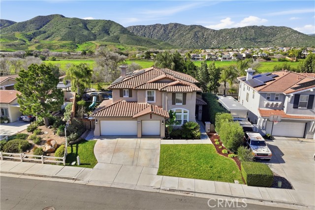 Detail Gallery Image 2 of 54 For 23825 Hayes, Murrieta,  CA 92562 - 5 Beds | 3 Baths