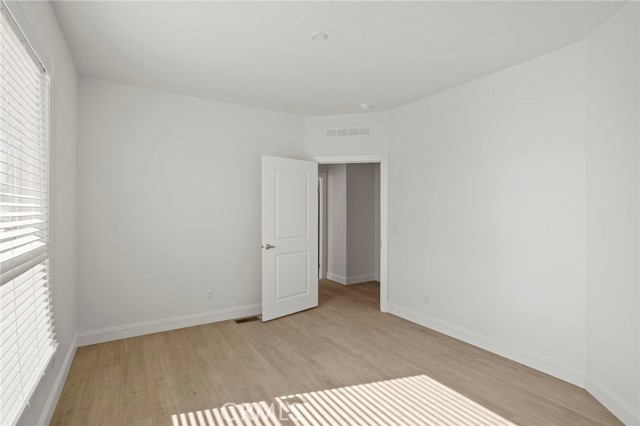 Detail Gallery Image 16 of 39 For 3050 Ball Rd #132,  Anaheim,  CA 92804 - 3 Beds | 2 Baths