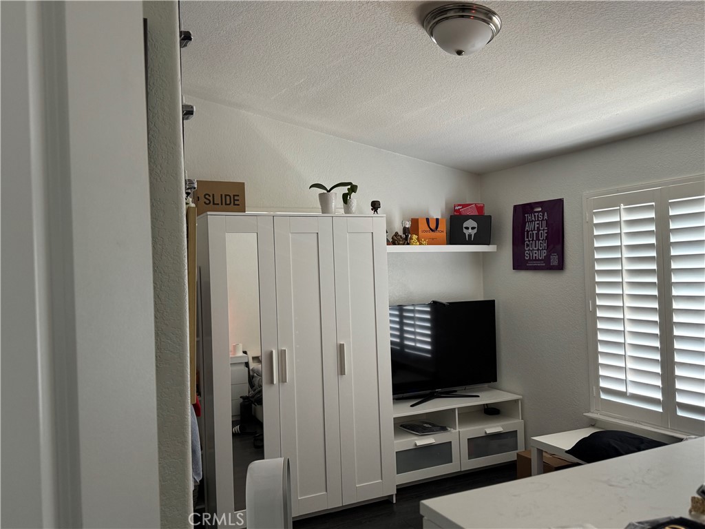 MLS #SB26144755 image #9