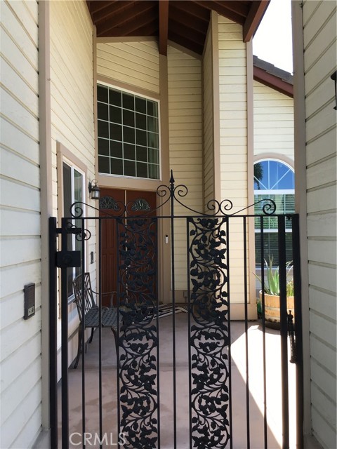 3344 Deaver Drive, Corona CA: https://media.crmls.org/medias/34ad61c0-0140-479e-a260-c799adb18f2c.jpg