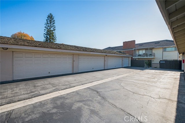 Detail Gallery Image 24 of 25 For 22945 Nadine Cir #B,  Torrance,  CA 90505 - 2 Beds | 2 Baths