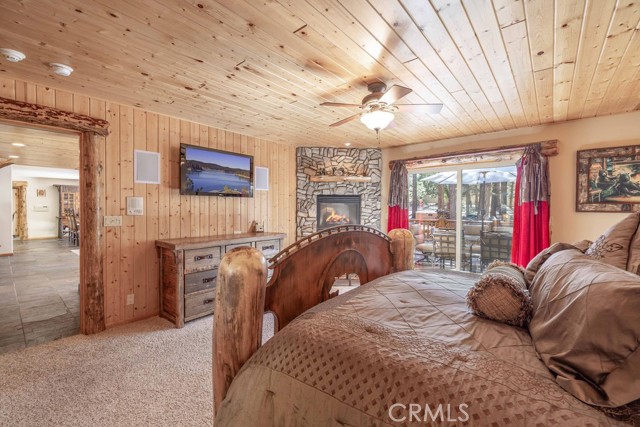625 Cedar Glen Drive, Big Bear City CA: https://media.crmls.org/medias/34b008b1-a365-4040-8214-1aa25e7d5e4a.jpg