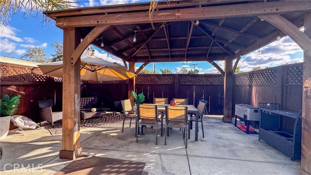 Detail Gallery Image 39 of 42 For 201 Oleander, Bakersfield,  CA 93304 - 4 Beds | 2 Baths