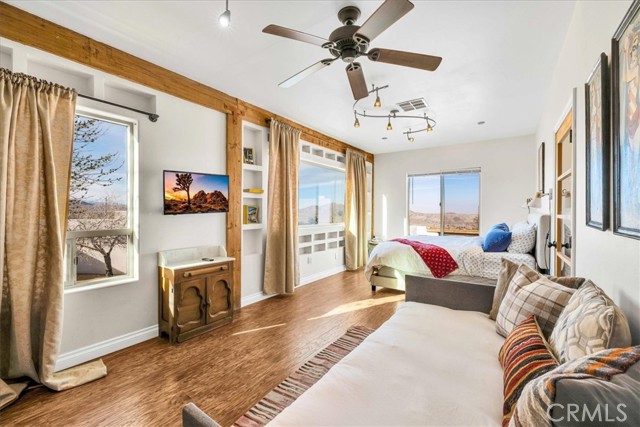 7423 Juniper Road, Joshua Tree CA: https://media.crmls.org/medias/34b0a183-1f24-45db-b8b5-ce139cae871c.jpg