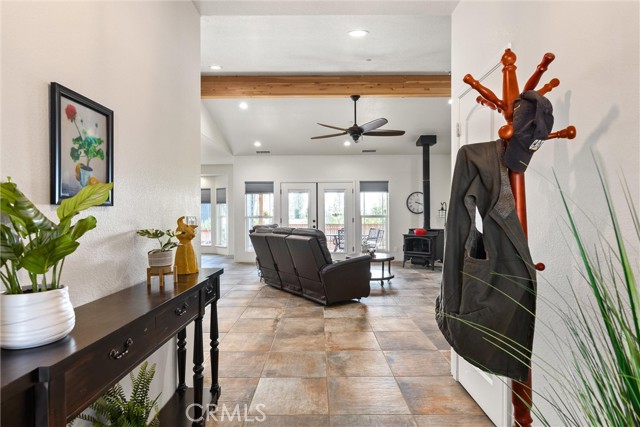 Detail Gallery Image 9 of 43 For 524 Sunset Dr, Paradise,  CA 95969 - 3 Beds | 2/1 Baths