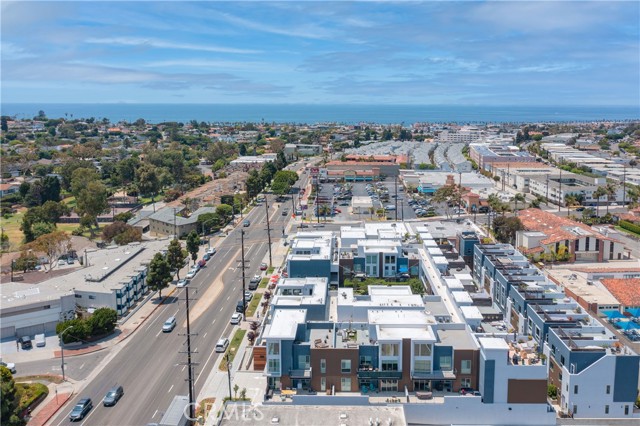 1920 Pacific Coast Hwy, Redondo Beach, California 90277, 1 Bedroom Bedrooms, ,1 BathroomBathrooms,Residential,Sold,Pacific Coast Hwy,PV21152932