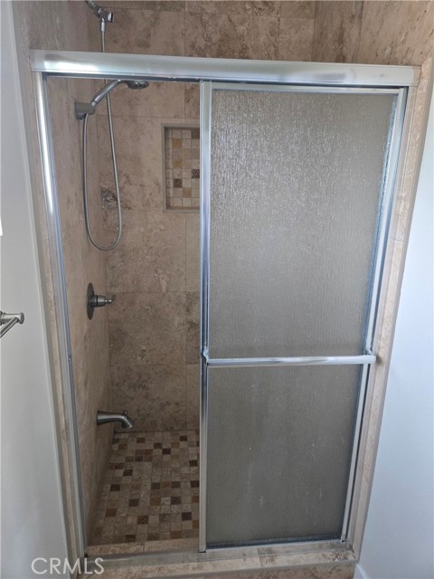 Detail Gallery Image 9 of 9 For 4125 W 185th, Torrance,  CA 90504 - 2 Beds | 2 Baths