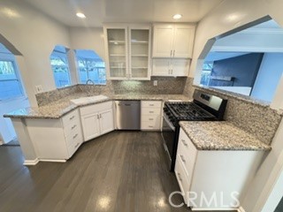 6372 Zelzah photo 7