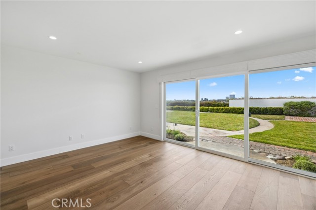 Detail Gallery Image 16 of 29 For 1027 Tiller Way, Corona Del Mar,  CA 92625 - 3 Beds | 2 Baths