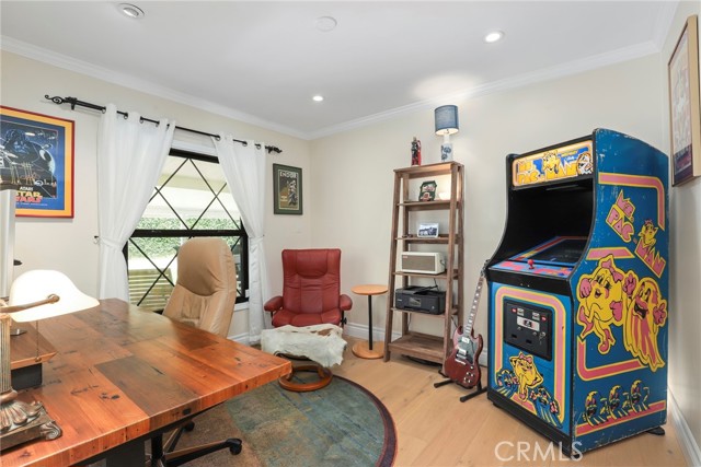 Detail Gallery Image 27 of 43 For 22941 Keswick St, West Hills,  CA 91304 - 4 Beds | 2 Baths