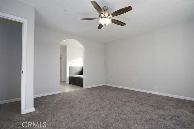 Detail Gallery Image 13 of 30 For 17796 Valencia St, Hesperia,  CA 92345 - 4 Beds | 2/1 Baths