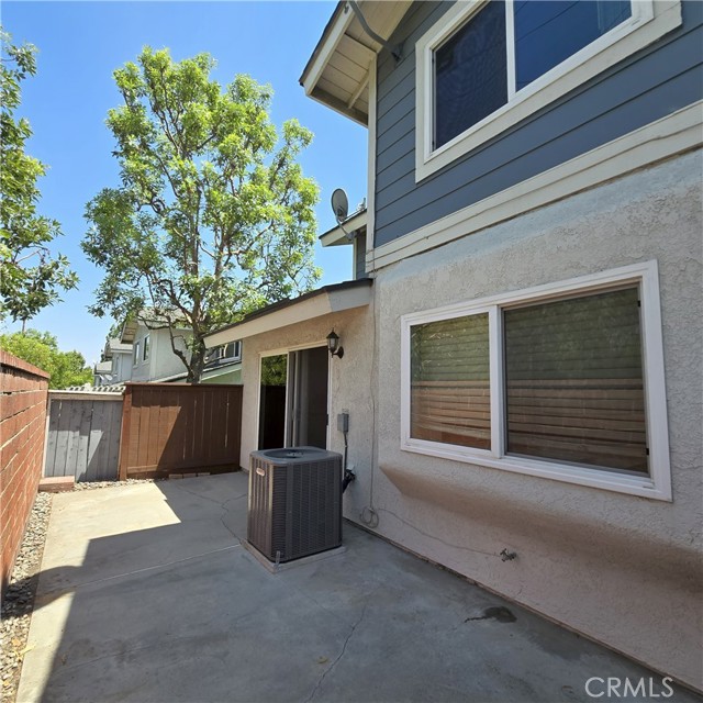 Detail Gallery Image 27 of 29 For 951 Inn Keeper Ln #D,  Corona,  CA 92881 - 3 Beds | 2/1 Baths
