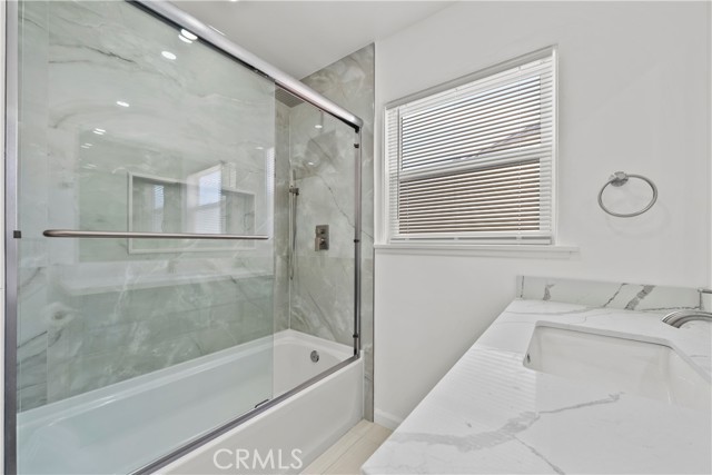 Detail Gallery Image 12 of 35 For 9641 Comanche, Chatsworth,  CA 91311 - 3 Beds | 2 Baths