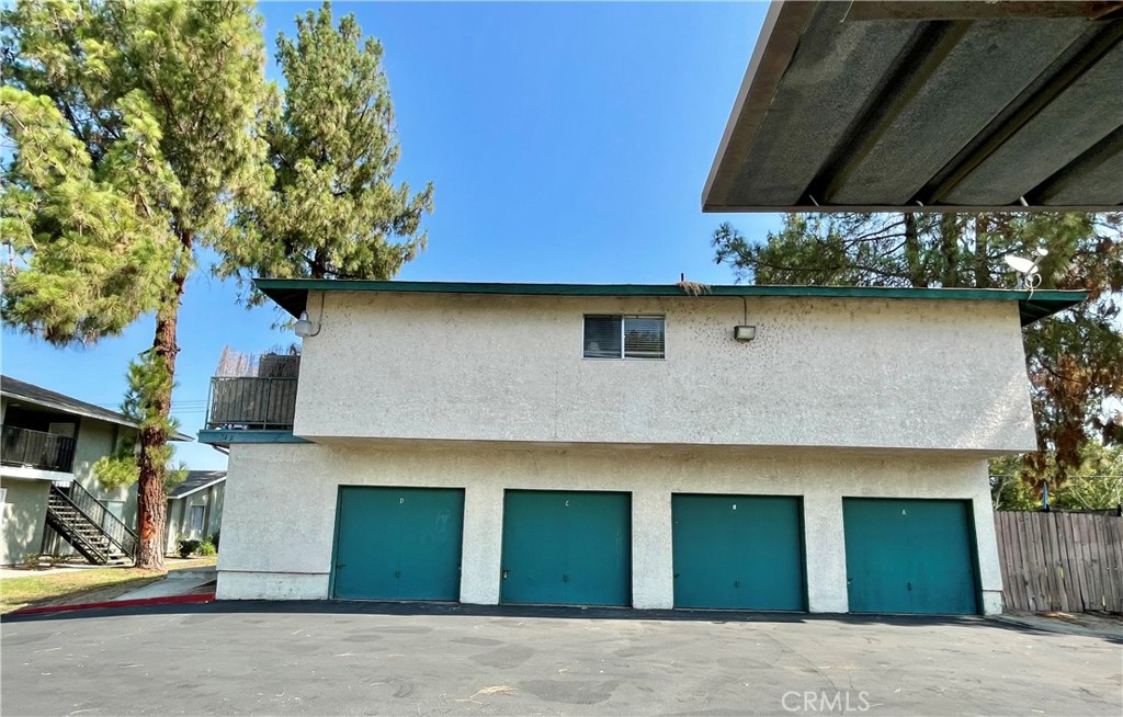 MLS #WS25085542 img 2