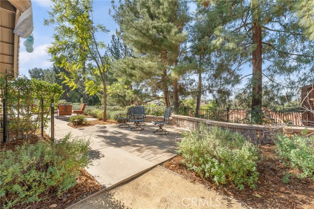 1632 Country Club Drive, Redlands CA: https://media.crmls.org/medias/34b4aa7b-adc8-4d24-af09-830715fba95f.jpg