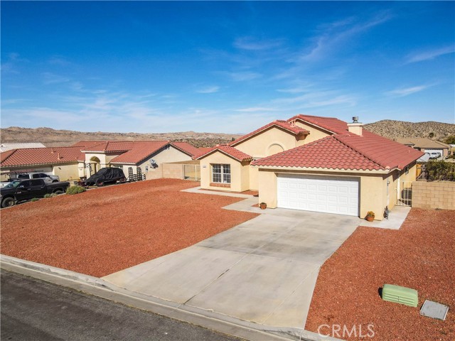Image 2 for 57164 Millstone Dr, Yucca Valley, CA 92284