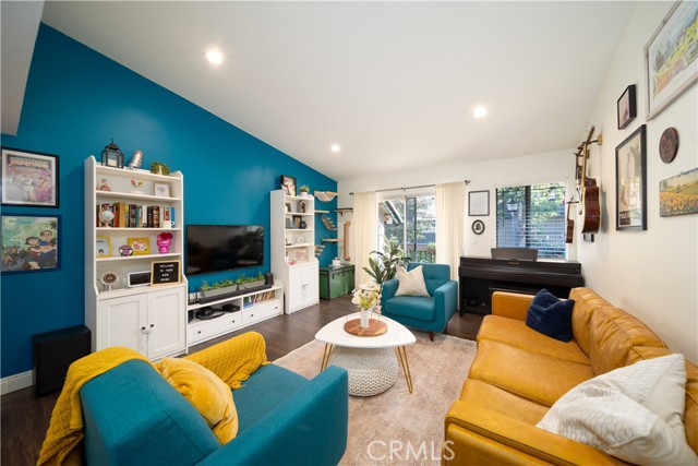 Detail Gallery Image 1 of 19 For 26046 Serrano Court #83,  Lake Forest,  CA 92630 - 2 Beds | 1 Baths