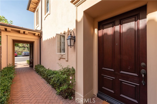 Detail Gallery Image 4 of 34 For 60 Trotter, Irvine,  CA 92602 - 4 Beds | 3 Baths